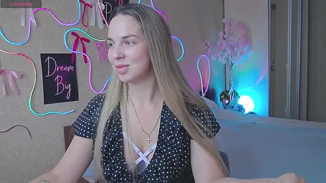 Snapshot of babbyalexandra chatting on 25, 7, 2026 babbyalexandra online show from 25, 7, 2026