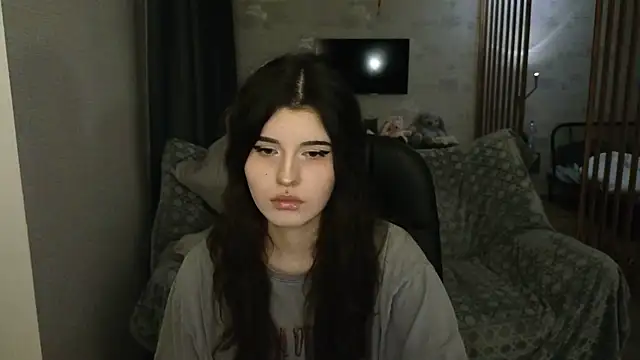 Snapshot of SolanaFlipper chatting on 26, 6, 2026 SolanaFlipper online show from 26, 6, 2026