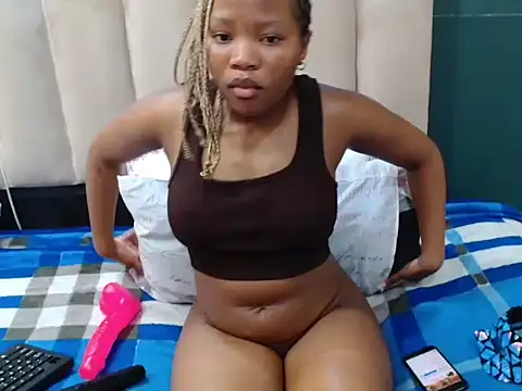Snapshot of JustKarii chatting on 12, 6, 2026 JustKarii online show from 12, 6, 2026