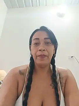Snapshot of candelahot10 chatting on 3, 7, 2026 candelahot10 online show from 3, 7, 2026