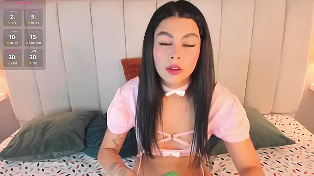 Snapshot of Kylie_Mckenzie chatting on 25, 7, 2026 Kylie Mckenzie online show from 25, 7, 2026