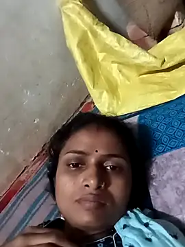 Snapshot of Smritiii chatting on 1, 7, 2026 Smritiii online show from 1, 7, 2026