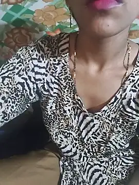 Snapshot of Cute_Merry__ chatting on 27, 7, 2026 Cute Merry online show from 27, 7, 2026
