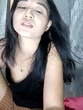 Snapshot of Rayya_4yy chatting on 18, 7, 2026 Rayya 4yy online show from 18, 7, 2026