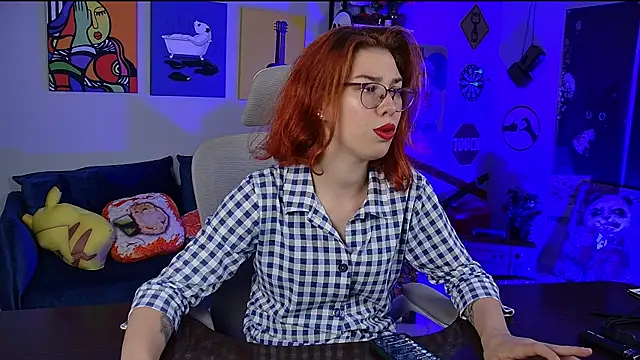 Snapshot of SeraphineDuskryn chatting on 18, 7, 2026 SeraphineDuskryn online show from 18, 7, 2026