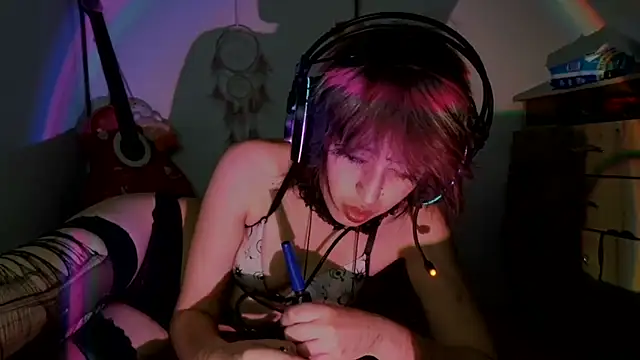 Snapshot of kittenpasive30 chatting on 6, 8, 2026 kittenpasive30 online show from 6, 8, 2026