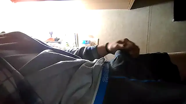 YUNG N8iV HUNG8210 online show from 18, 6, 2026