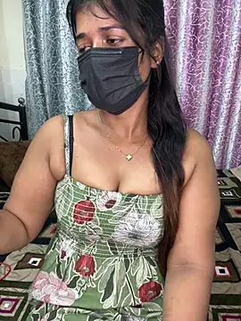 Snapshot of Gauri_Xx chatting on 18, 7, 2026 Gauri Xx online show from 18, 7, 2026