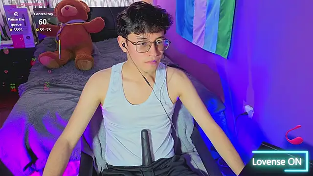 Snapshot of Angelito_Twink chatting on 13, 7, 2026 Angelito Twink online show from 13, 7, 2026