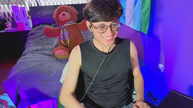 Snapshot of Angelito_Twink chatting on 28, 7, 2026 Angelito Twink online show from 28, 7, 2026