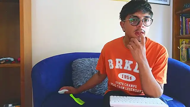 Snapshot of DavidsBoner chatting on 12, 6, 2026 DavidsBoner online show from 12, 6, 2026