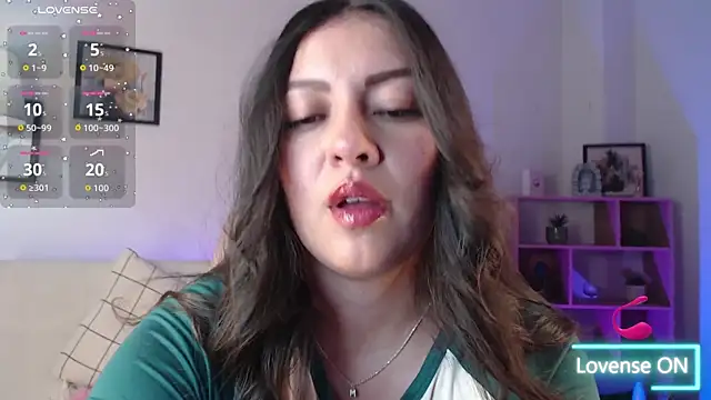 Snapshot of Cloee_dss chatting on 17, 6, 2026 Cloee dss online show from 17, 6, 2026