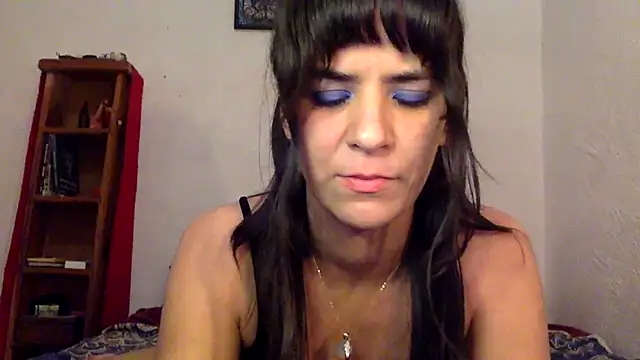 Snapshot of Gala_Magnolia chatting on 4, 7, 2026 Gala Magnolia online show from 4, 7, 2026