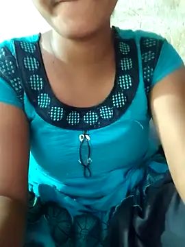 Snapshot of SRIDEVITELUGU19 chatting on 22, 6, 2026 SRIDEVITELUGU19 online show from 22, 6, 2026