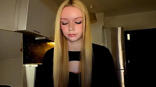 Snapshot of viyy chatting on 8, 8, 2026 viyy online show from 8, 8, 2026