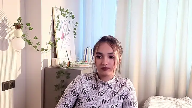 Snapshot of MaryroseHumphrey chatting on 19, 6, 2026 MaryroseHumphrey online show from 19, 6, 2026