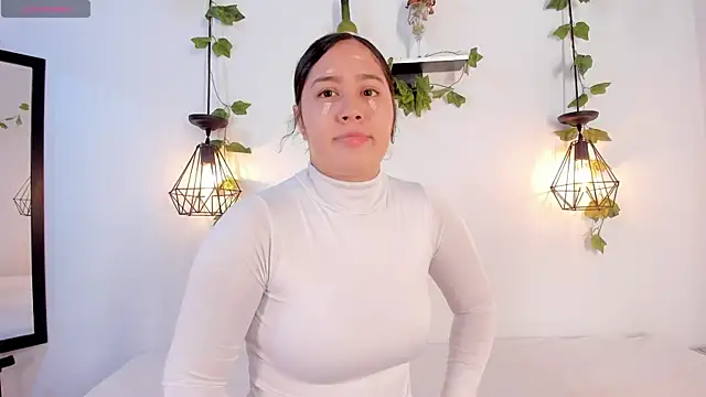 Snapshot of aisha_duque_ chatting on 26, 6, 2026 aisha duque online show from 26, 6, 2026