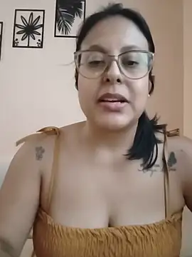 Snapshot of Coral_611 chatting on 29, 6, 2026 Coral 611 online show from 29, 6, 2026