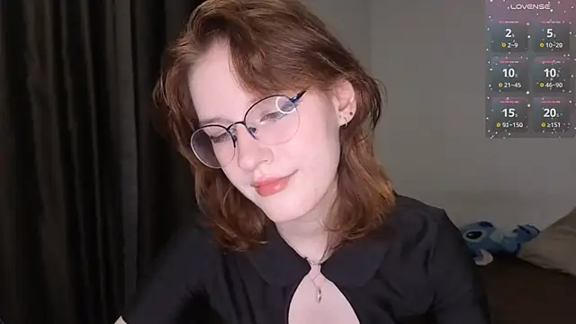 Snapshot of PliantMissus chatting on 8, 7, 2026 PliantMissus online show from 8, 7, 2026