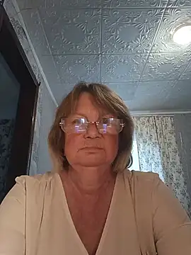 Snapshot of MilashkaCutie50 chatting on 18, 7, 2026 MilashkaCutie50 online show from 18, 7, 2026
