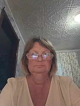 Snapshot of MilashkaCutie50 chatting on 20, 7, 2026 MilashkaCutie50 online show from 20, 7, 2026