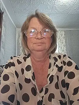Snapshot of MilashkaCutie50 chatting on 3, 8, 2026 MilashkaCutie50 online show from 3, 8, 2026