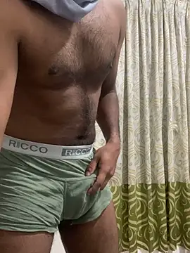 Snapshot of mr_shhw chatting on 19, 6, 2026 mr shhw online show from 19, 6, 2026