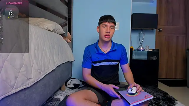 Snapshot of Angel__TheKing chatting on 5, 8, 2026 Angel TheKing online show from 5, 8, 2026