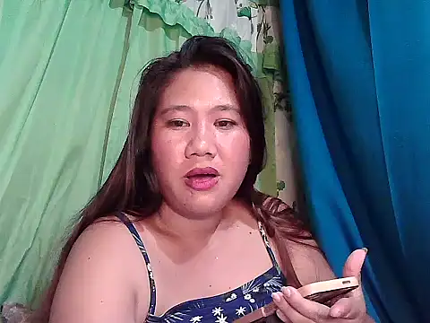 Snapshot of Islandbabe22 chatting on 27, 7, 2026 Islandbabe22 online show from 27, 7, 2026
