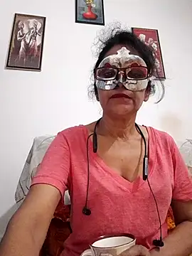 Snapshot of Indianbhaabhi chatting on 5, 8, 2026 Indianbhaabhi online show from 5, 8, 2026
