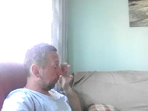 Snapshot of RafalekRozmarynowski81 chatting on 28, 6, 2026 RafalekRozmarynowski81 online show from 28, 6, 2026