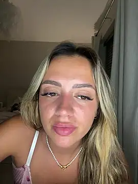 Snapshot of Harrietbronzex chatting on 30, 6, 2026 Harrietbronzex online show from 30, 6, 2026