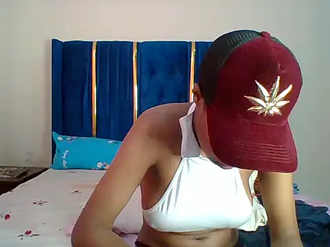 Snapshot of jay-ezike chatting on 17, 7, 2026 jay-ezike online show from 17, 7, 2026