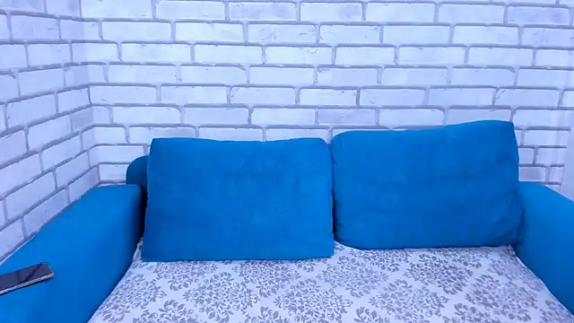 Snapshot of RoxyyLuxe chatting on 25, 6, 2026 RoxyyLuxe online show from 25, 6, 2026