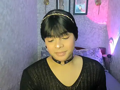 Snapshot of emily_rosue_ chatting on 18, 7, 2026 emily rosue online show from 18, 7, 2026