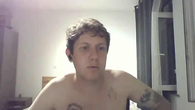 Snapshot of kungoking chatting on 4, 8, 2026 kungoking online show from 4, 8, 2026
