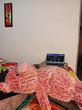 Snapshot of Alliceadams chatting on 5, 7, 2026 Alliceadams online show from 5, 7, 2026