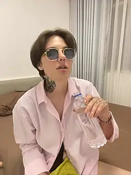 Snapshot of Lorysoon chatting on 20, 6, 2026 Lorysoon online show from 20, 6, 2026