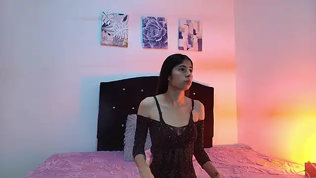 Snapshot of Dahlia__Vixen chatting on 11, 7, 2026 Dahlia Vixen online show from 11, 7, 2026