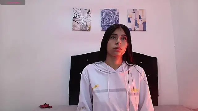 Snapshot of Dahlia__Vixen chatting on 27, 7, 2026 Dahlia Vixen online show from 27, 7, 2026