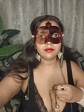 Cupid Mayra online show from 9, 8, 2026