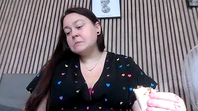 Snapshot of MysteriousAlaya chatting on 30, 7, 2026 MysteriousAlaya online show from 30, 7, 2026