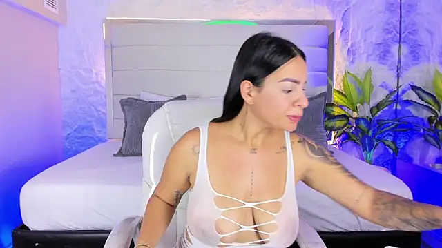 Snapshot of LissaBrown_ chatting on 26, 6, 2026 LissaBrown online show from 26, 6, 2026