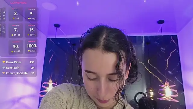 Snapshot of ZoeBlissX chatting on 28, 7, 2026 ZoeBlissX online show from 28, 7, 2026