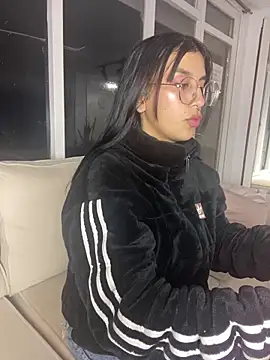 Snapshot of GabyLopez_Pink chatting on 23, 6, 2026 GabyLopez Pink online show from 23, 6, 2026