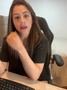 Snapshot of vivian_segreti chatting on 27, 6, 2026 vivian segreti online show from 27, 6, 2026