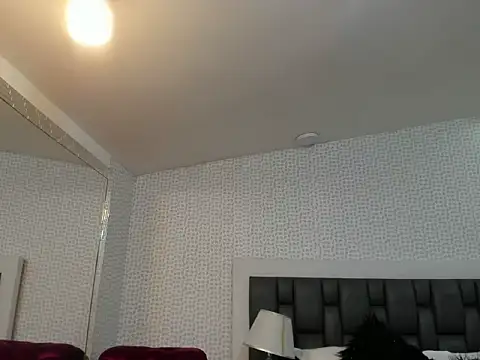 Snapshot of ClesteClauds chatting on 19, 6, 2026 ClesteClauds online show from 19, 6, 2026