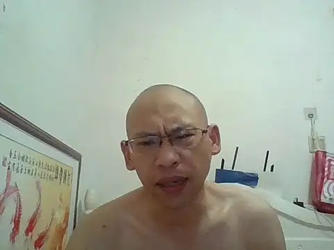 Snapshot of benly888 chatting on 4, 7, 2026 benly888 online show from 4, 7, 2026