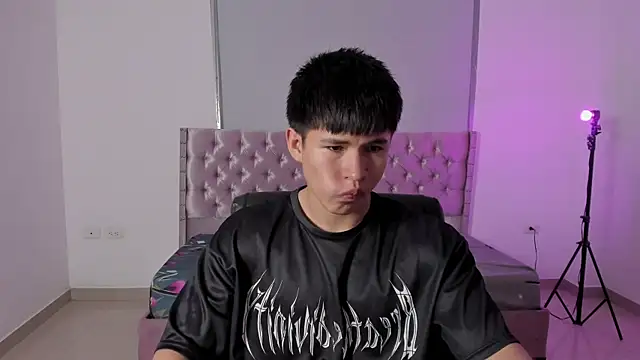 Snapshot of ryo_kush_ chatting on 17, 7, 2026 ryo kush online show from 17, 7, 2026