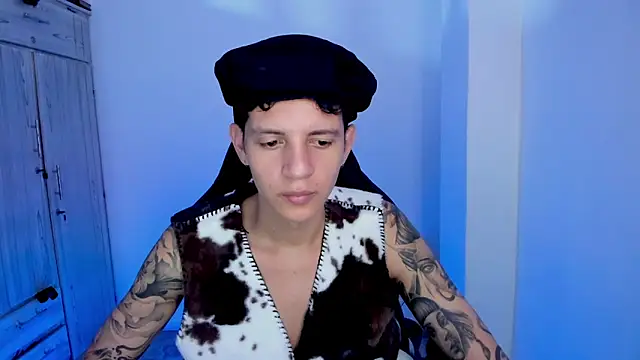 Snapshot of tylerrnova chatting on 25, 7, 2026 tylerrnova online show from 25, 7, 2026